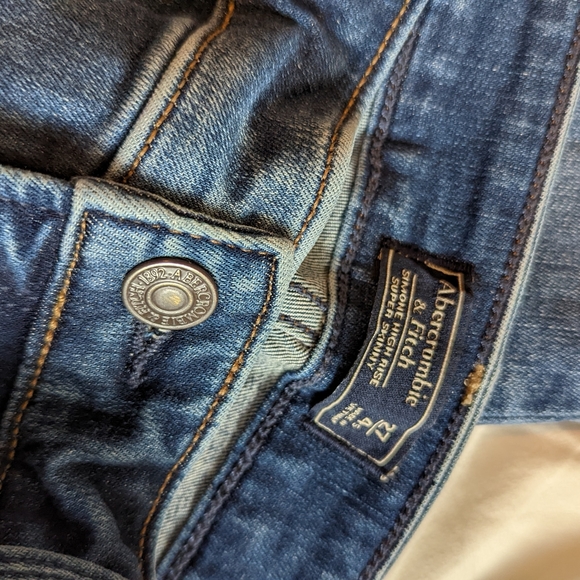 Abercrombie & Fitch Simone high rise super skinny size 27/ 4s - Picture 3 of 4